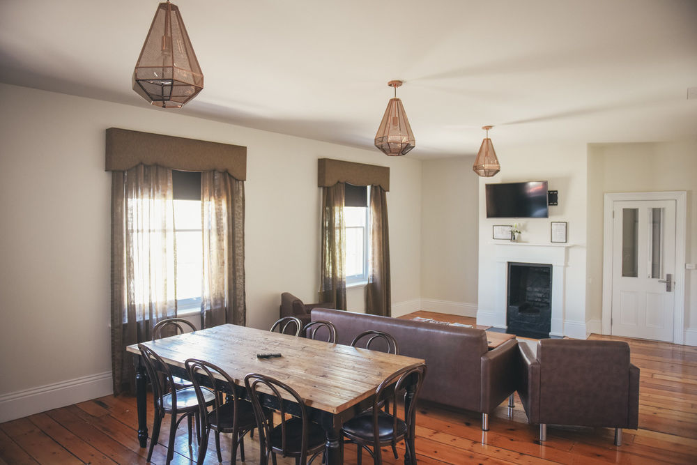 Hotel Deloraine Hotel 2*