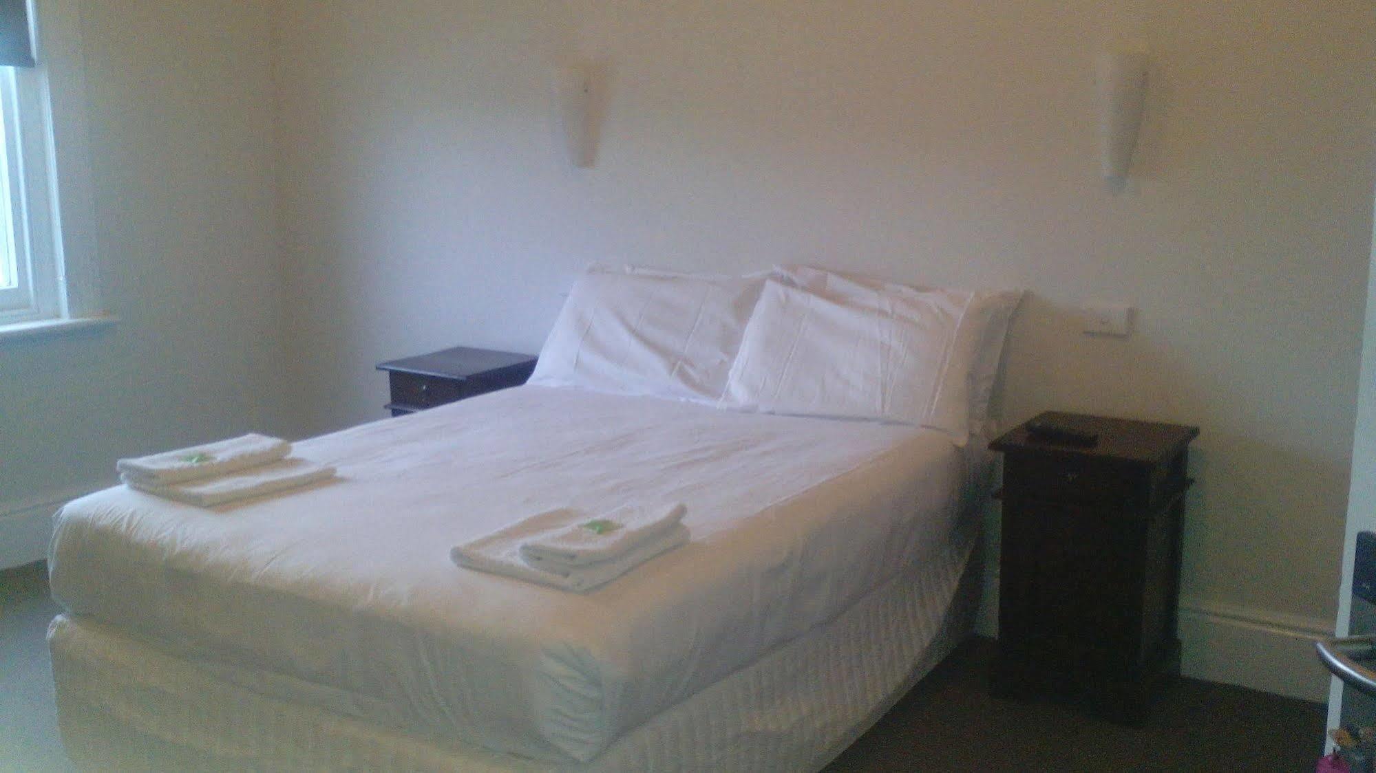 Hotel Deloraine Hotel Deloraine