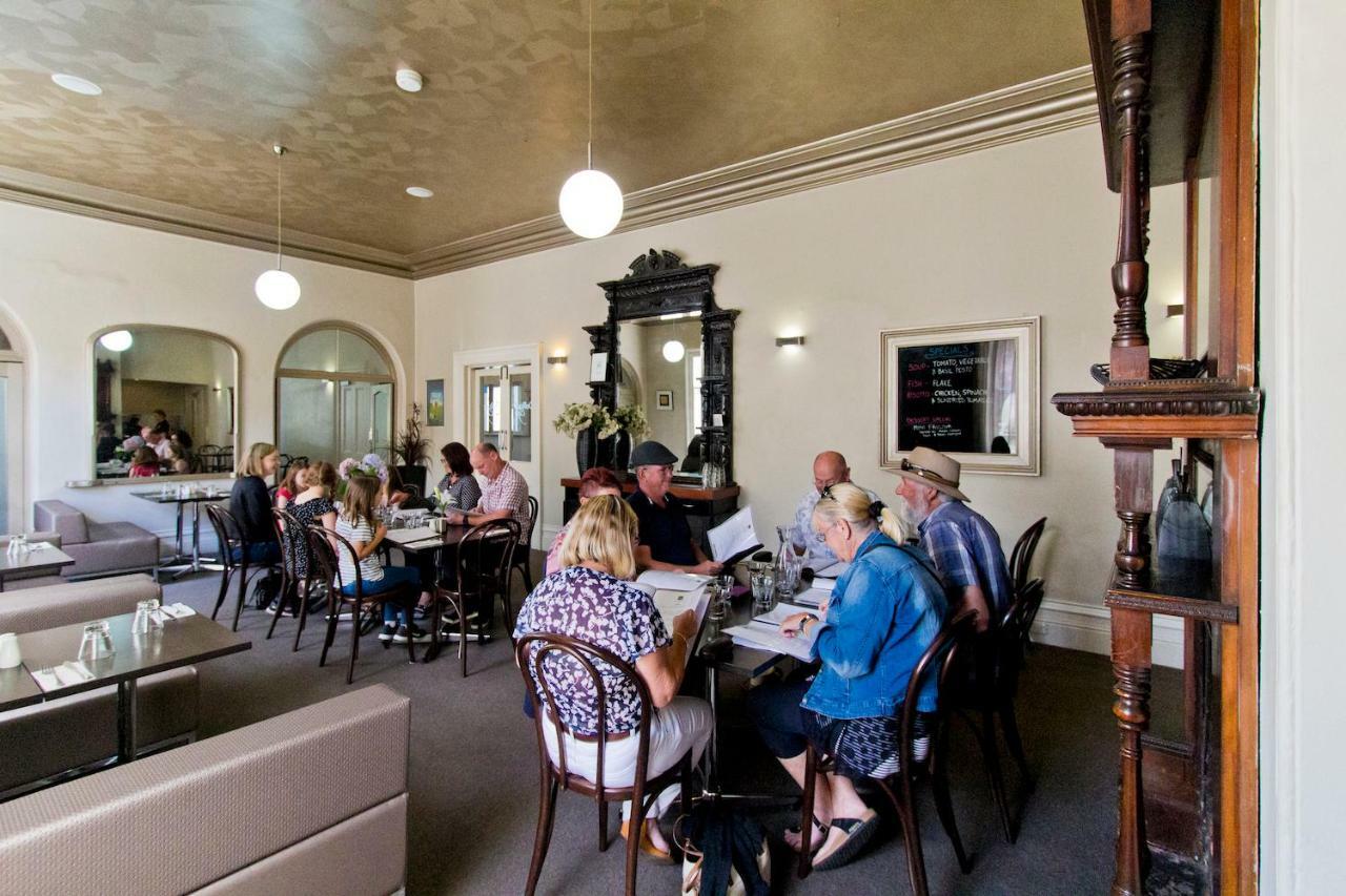 Hotel Deloraine Hotel 2*